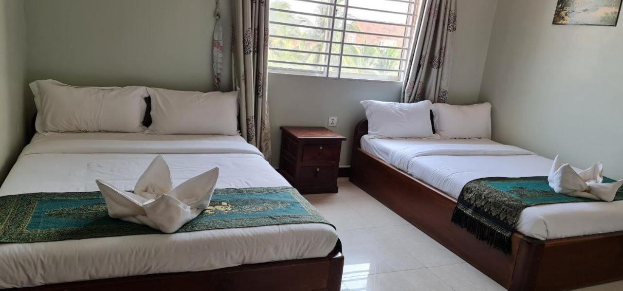 Khemra I Guesthouse Kampot Ngoại thất bức ảnh