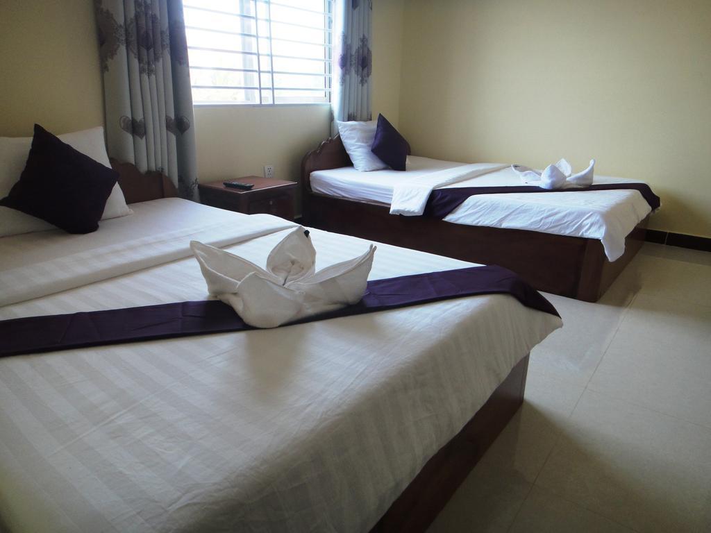 Khemra I Guesthouse Kampot Phòng bức ảnh