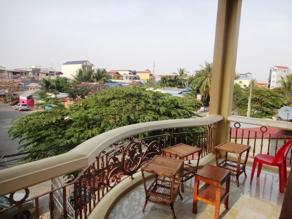 Khemra I Guesthouse Kampot Ngoại thất bức ảnh